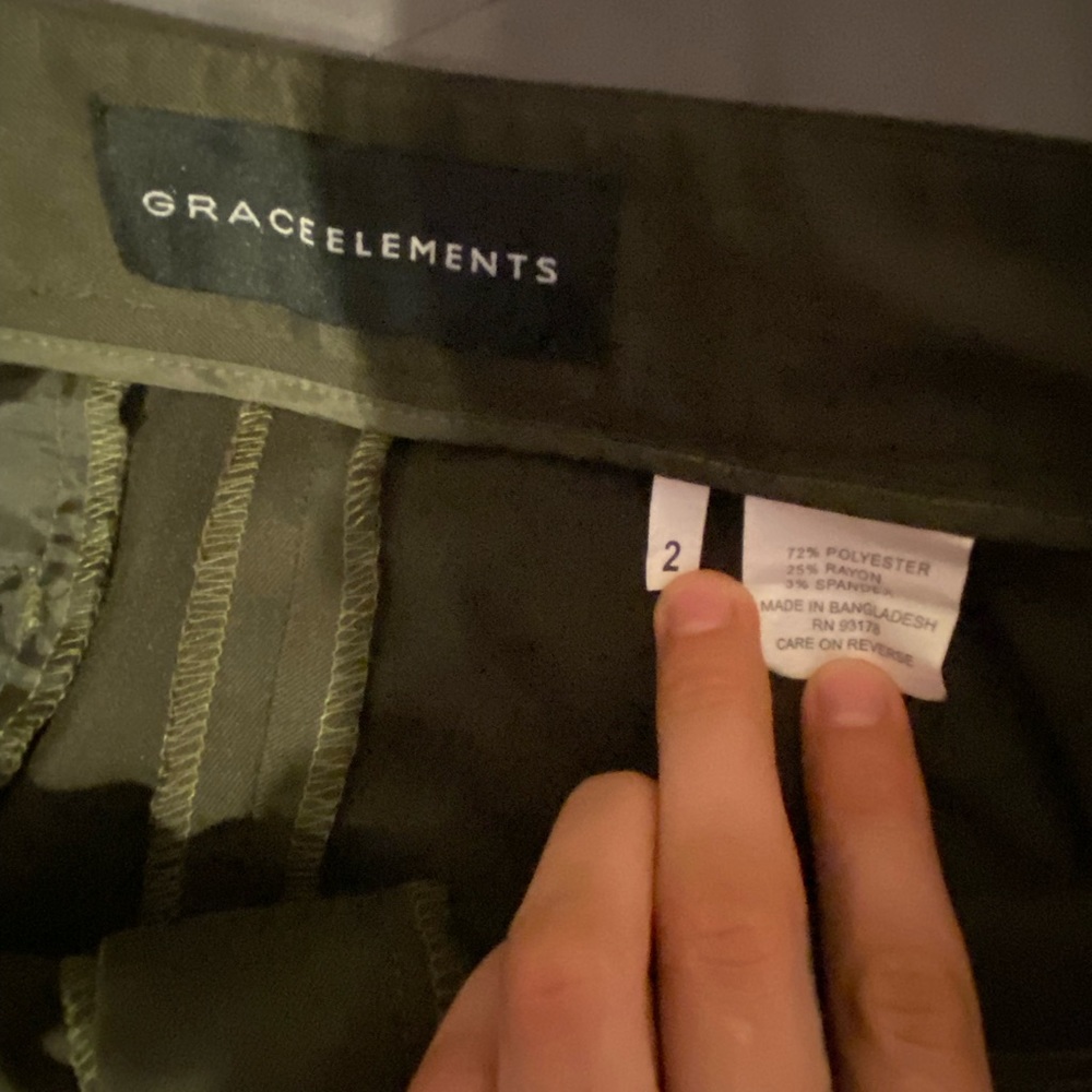 Dark green dress pants - Picture 2 of 2